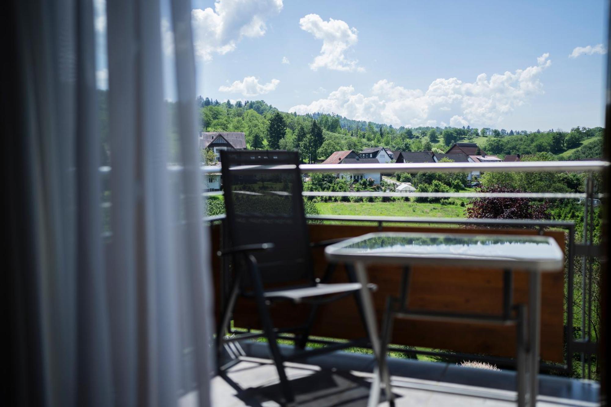 Hotel-Gasthof Rose オーバーキルヒ エクステリア 写真