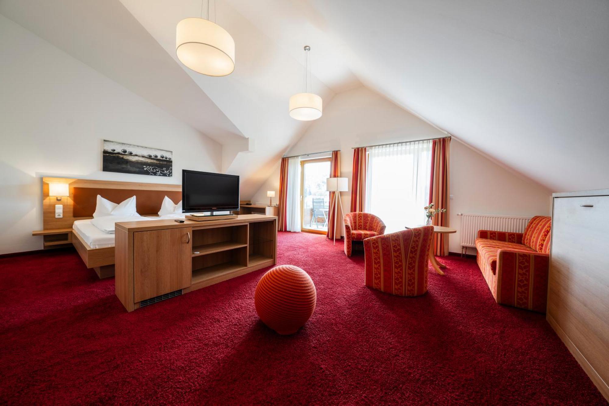 Hotel-Gasthof Rose オーバーキルヒ エクステリア 写真