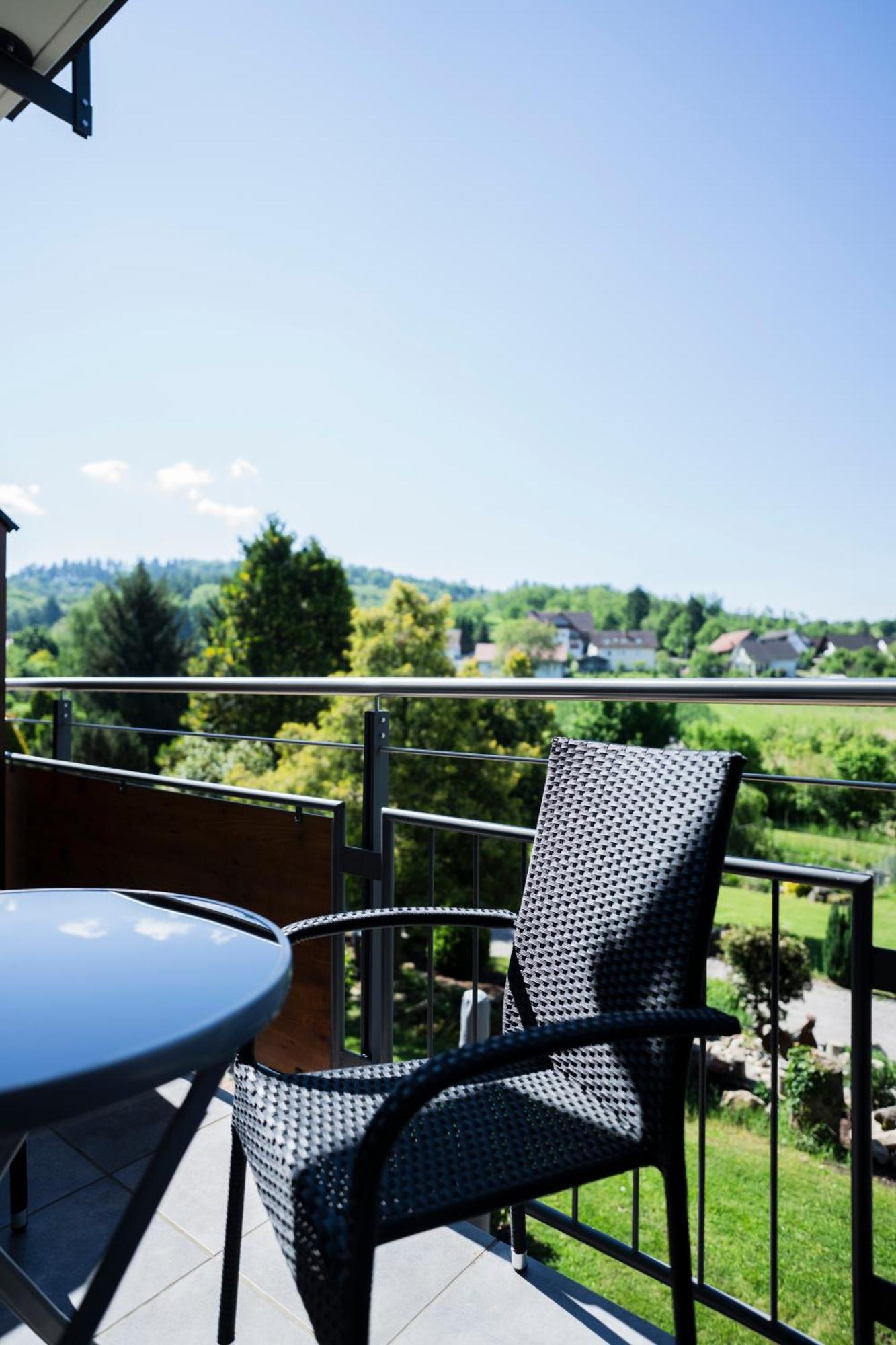 Hotel-Gasthof Rose オーバーキルヒ エクステリア 写真