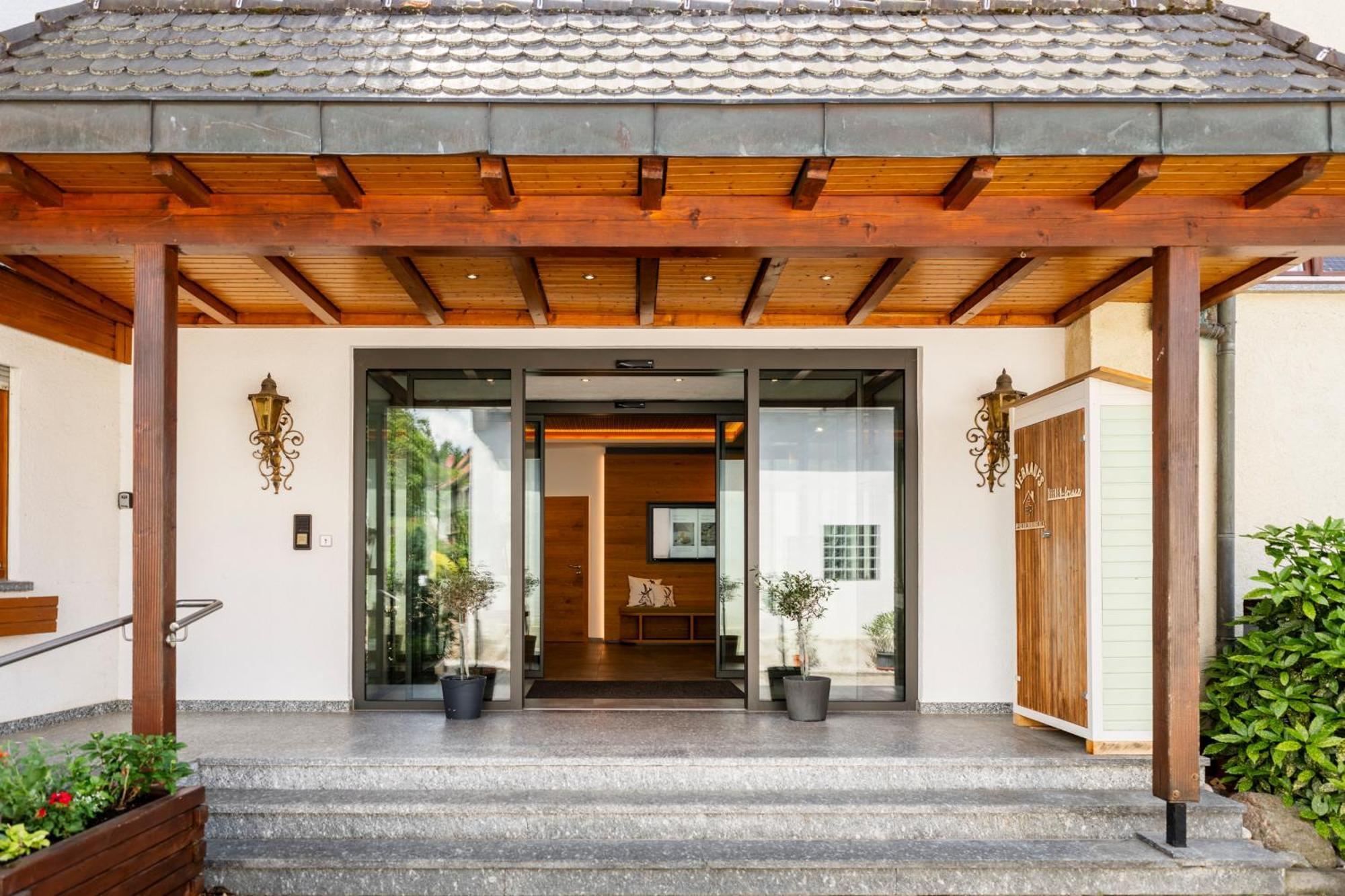 Hotel-Gasthof Rose オーバーキルヒ エクステリア 写真