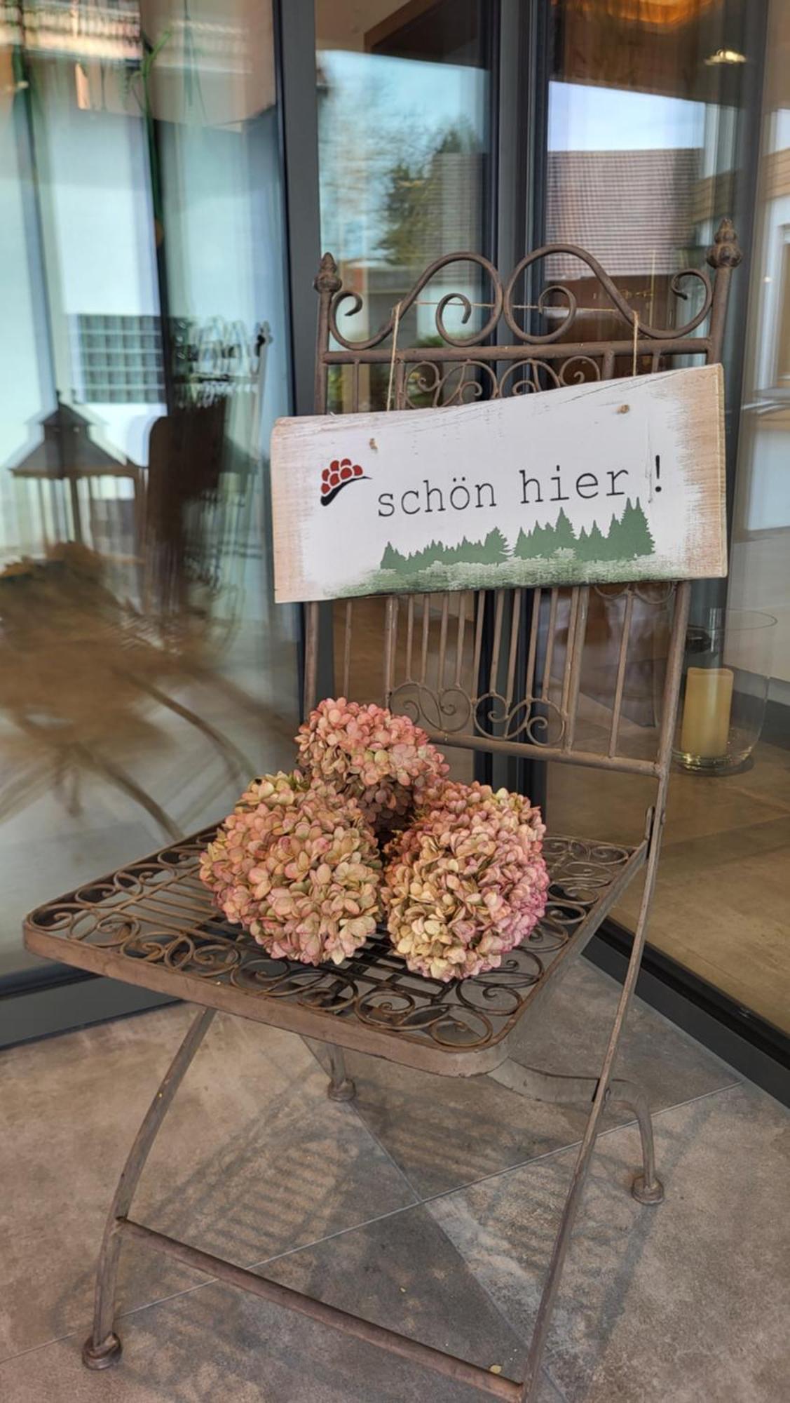 Hotel-Gasthof Rose オーバーキルヒ エクステリア 写真
