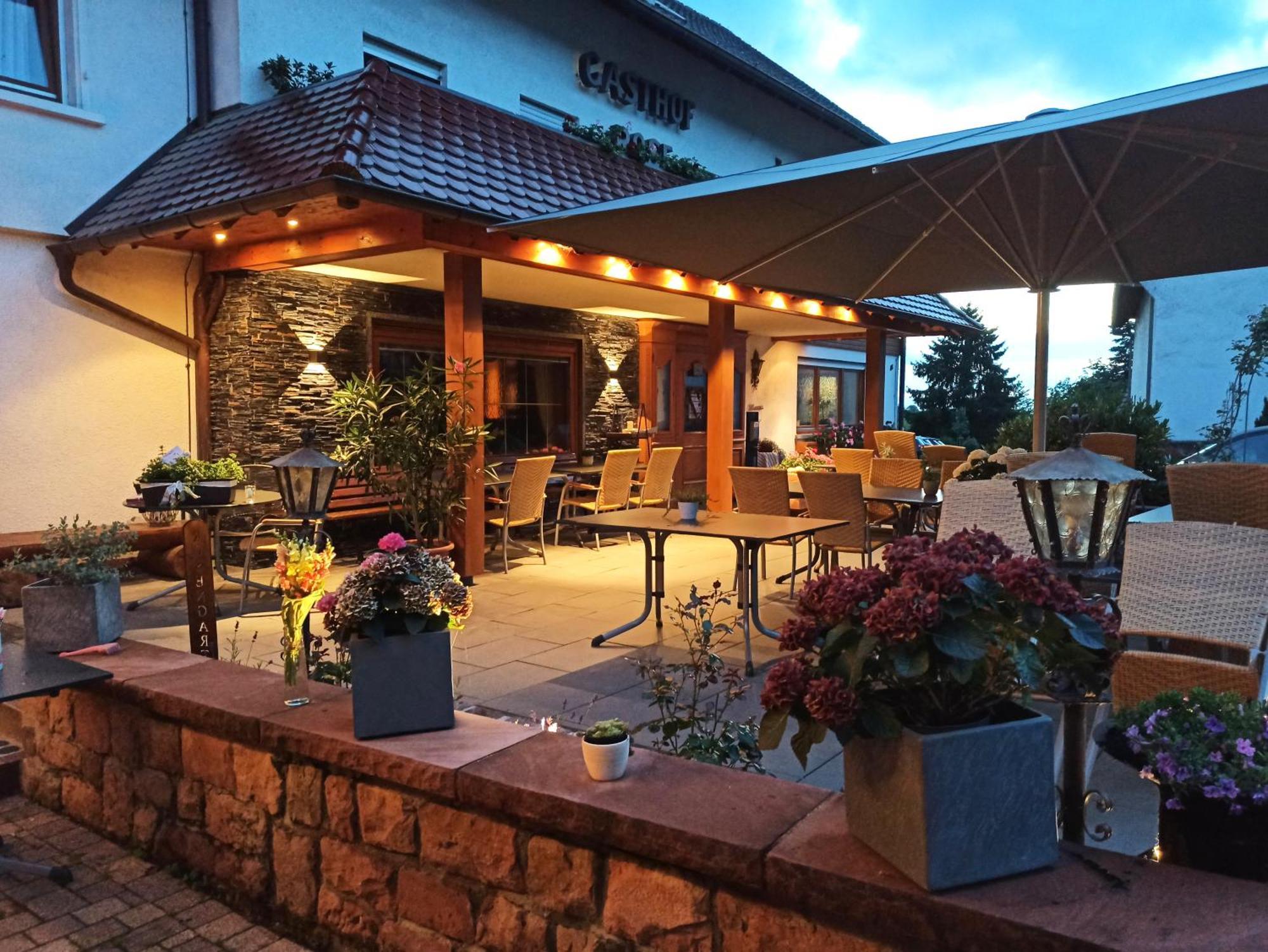 Hotel-Gasthof Rose オーバーキルヒ エクステリア 写真